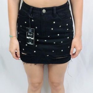 NWT Star studded black denim skirt